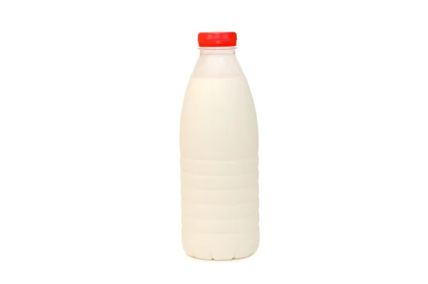 Láhev mléka na izolované bílém pozadí — Stock fotografie