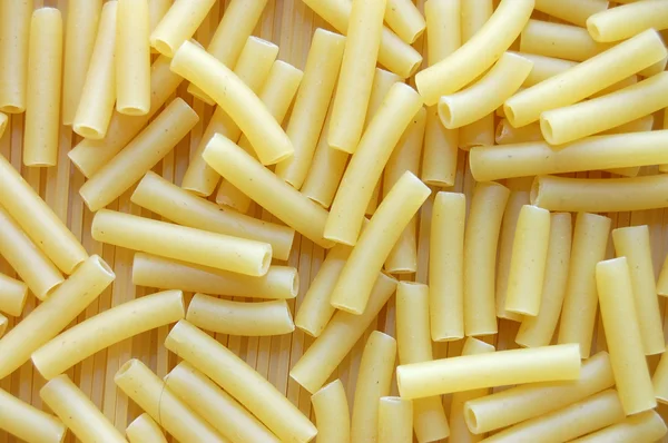 Détail des pâtes Macaroni utile comme fond — Photo