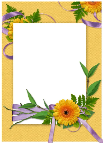 Card with flower on the yellow backgr — ストック写真