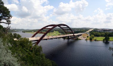 Austin 360 Bridge clipart