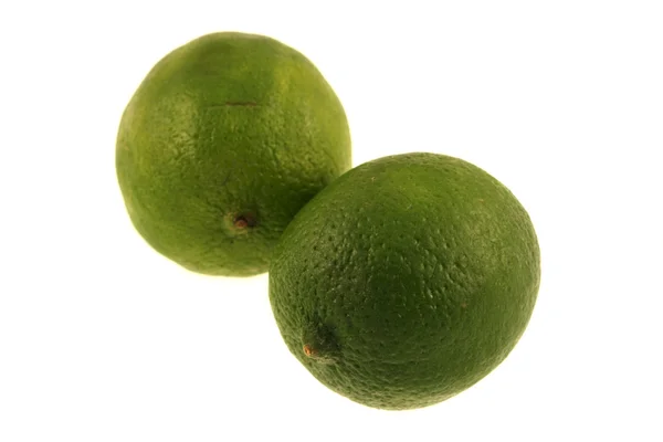 Isolerade limefrukter — Stockfoto