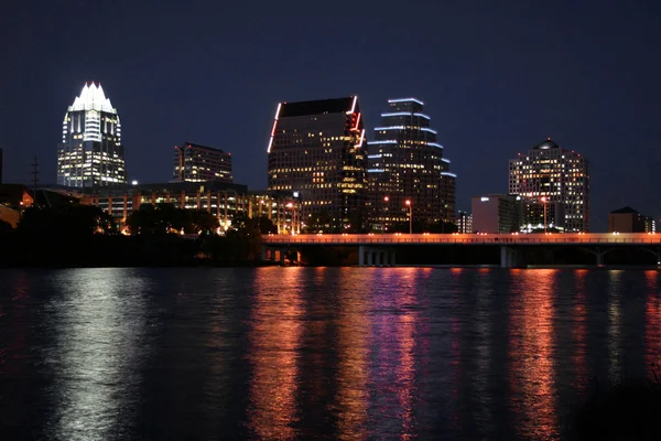 Downtown austin, texas på natten Stockbild