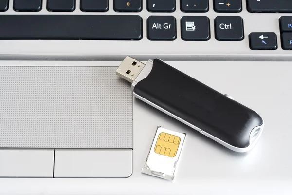 Notebook with modem 3g usb — Stock Photo, Image