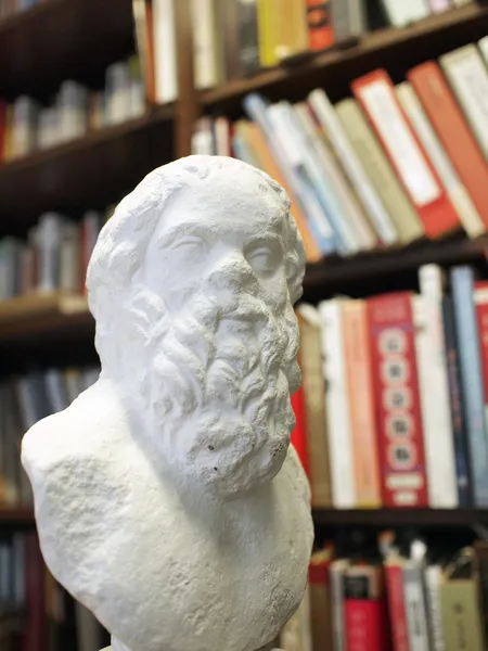 Статуя Сократ — стокове фото