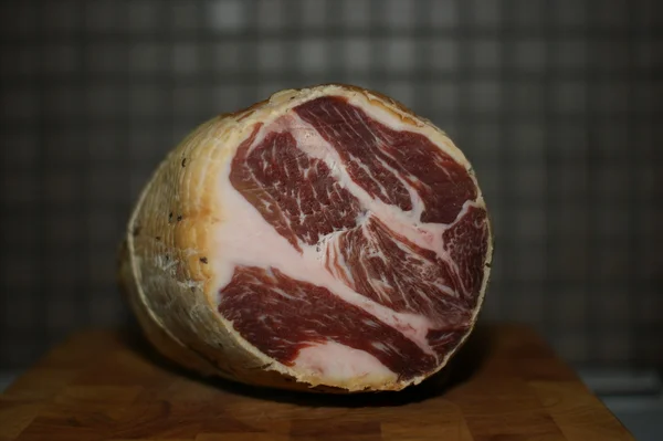 Italiaanse ham — Stockfoto