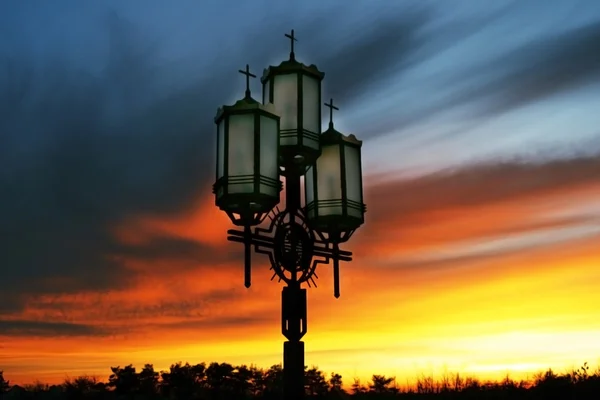 Lanternas em vigas — Fotografia de Stock