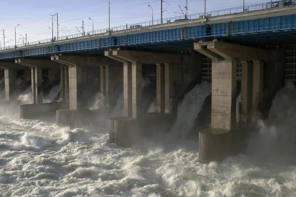 Volzhskaya dam — Stock Photo, Image