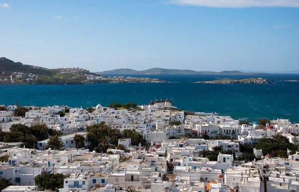 Blick auf Chora Mykonos und das Meer — Stockfoto