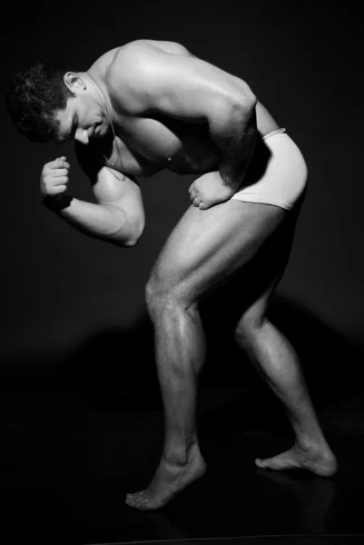 筋肉の男性モデル — ストック写真