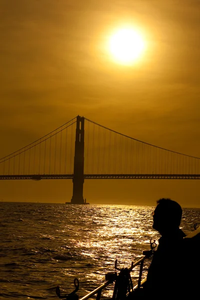 Sunset golden gate köprüsünde — Stok fotoğraf