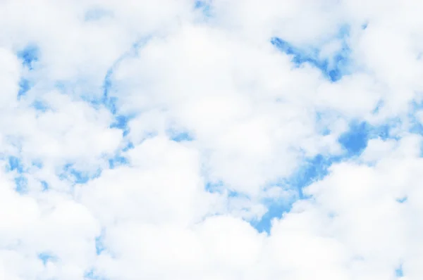 Bewolkte hemel — Stockfoto
