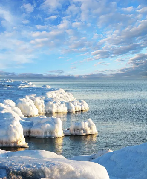 Ледовое побережье 2 — стоковое фото