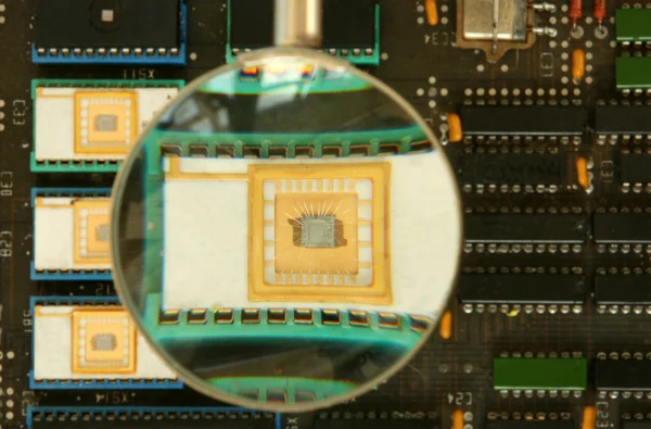 Микросхема памяти — стоковое фото