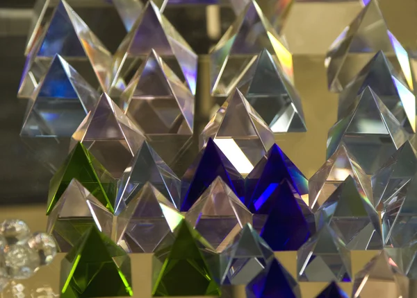 Transparant glas piramides — Stockfoto