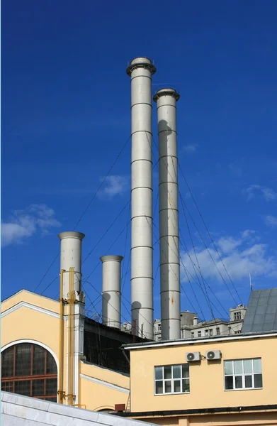Fabriek pijpen — Stockfoto