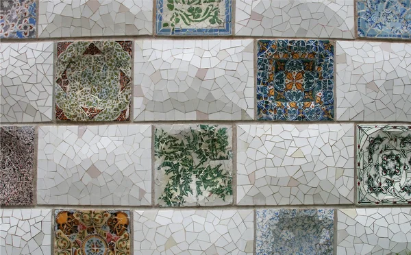 Mosaico del Parque Güell, Barcelona — Foto de Stock