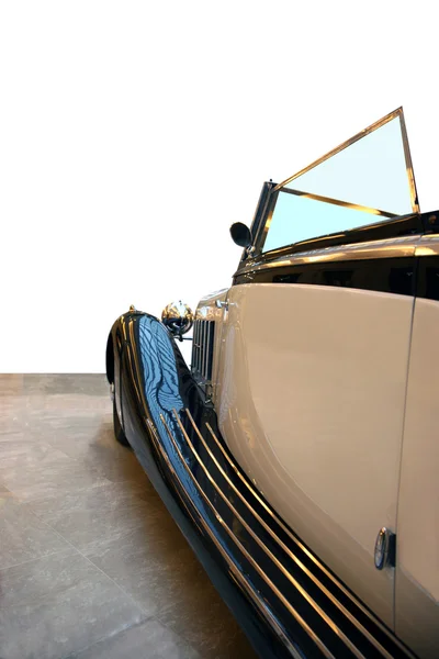Bej cabriolet retro arabanın yan — Stok fotoğraf