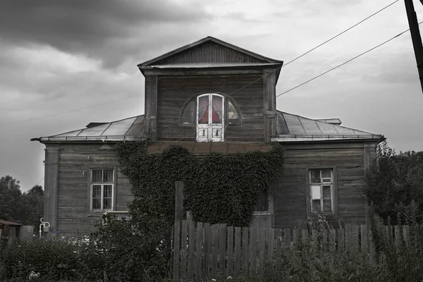 오래 된 국가 집 — 스톡 사진