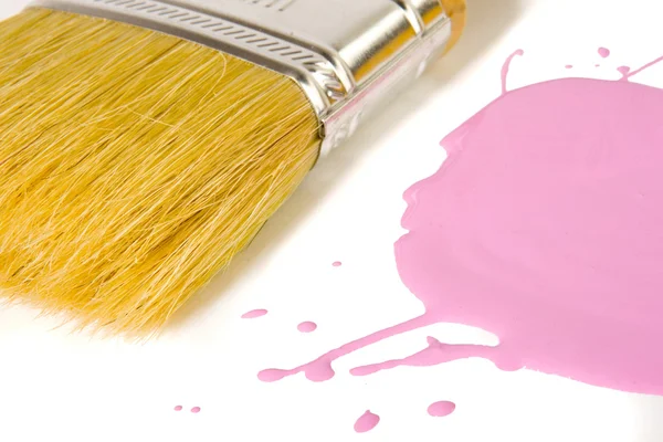 Pinsel und rosa Farbe — Stockfoto