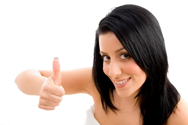 Sorrindo mulher mostrando polegar para cima — Fotografia de Stock