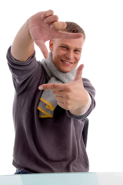 Mann zeigt dirigierende Handgeste — Stockfoto