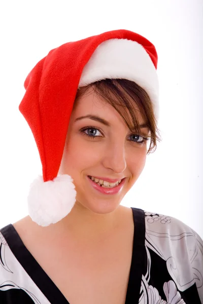 Модная женщина в рождественской шляпе — стоковое фото