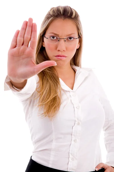 Preciosa mujer mostrando stop gesture —  Fotos de Stock
