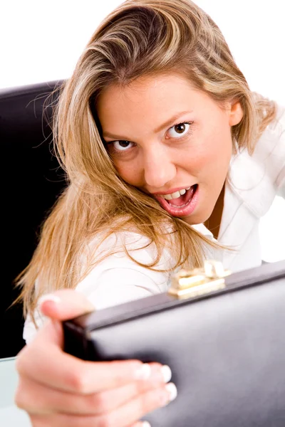 Businesswoman opening briefcase — 스톡 사진