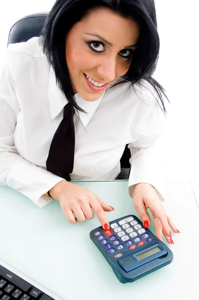 Kobieta pracy kalkulator — Zdjęcie stockowe