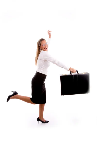 Donna d'affari in esecuzione con valigetta — Foto Stock
