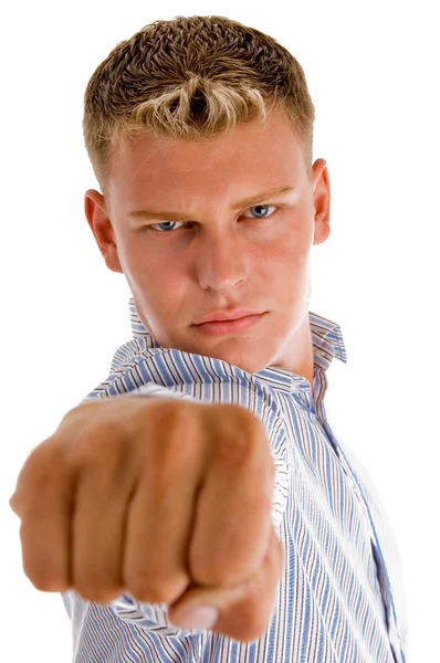 Witte mannelijke punch te geven aan camera — Stockfoto