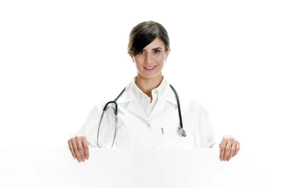 Женщина-доктор позирует с плакатом — стоковое фото