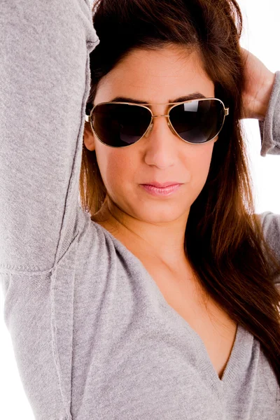 Modelo Beautifiul usando óculos de sol — Fotografia de Stock