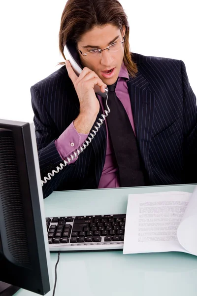 Profesionální chlap mluví na telefonu — Stock fotografie
