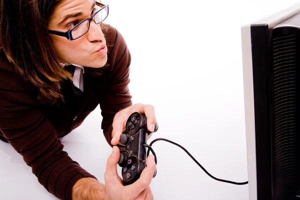 Hombre jugando videojuego — Foto de Stock