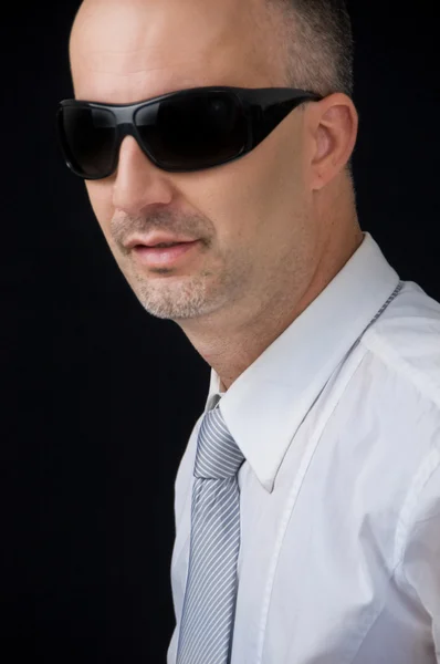 고글을 착용 하는 수석 매니저 — 스톡 사진