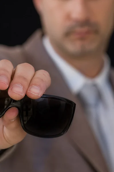 Sonnenbrille im Fokus — Stockfoto
