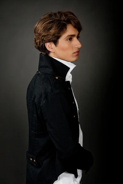 Modelo masculino jovem hispânico — Fotografia de Stock