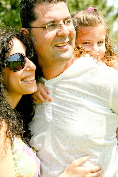 Close-up da família alegre — Fotografia de Stock