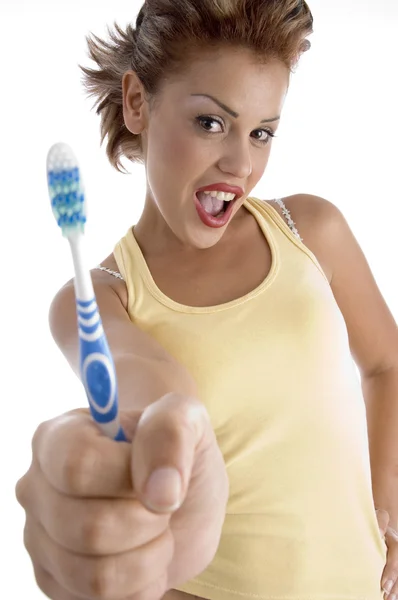 Mujer feliz con cepillo de dientes — Foto de Stock