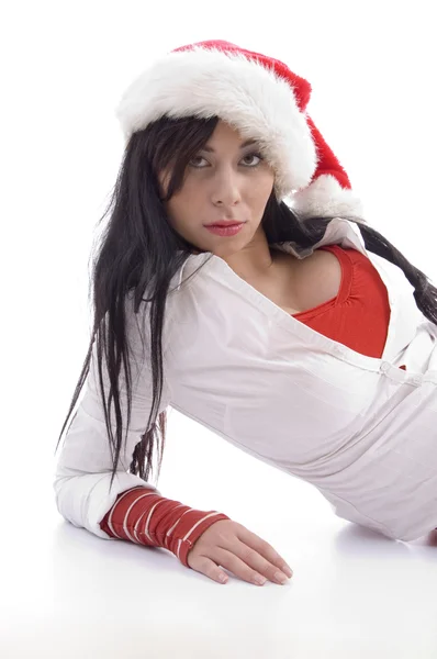 Представление сексуальной модели в рождественской шляпе — стоковое фото