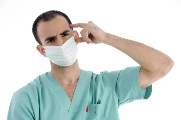 Γιατρός που ποζάρει με μάσκα προσώπου — Φωτογραφία Αρχείου