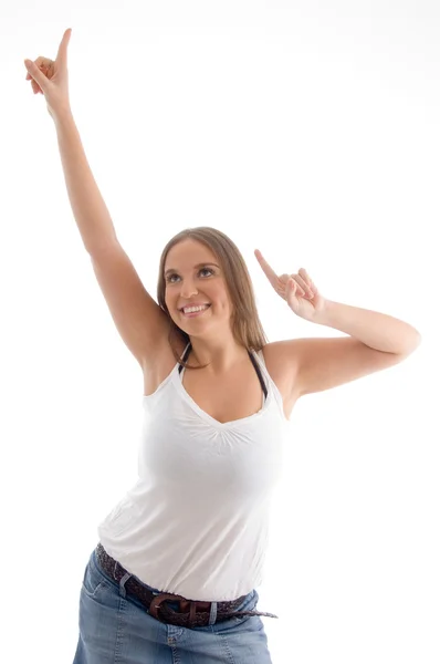 Glada unga dansande kvinna — Stockfoto