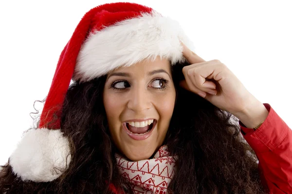 Ritratto di giovane donna con cappello da Babbo Natale — Foto Stock