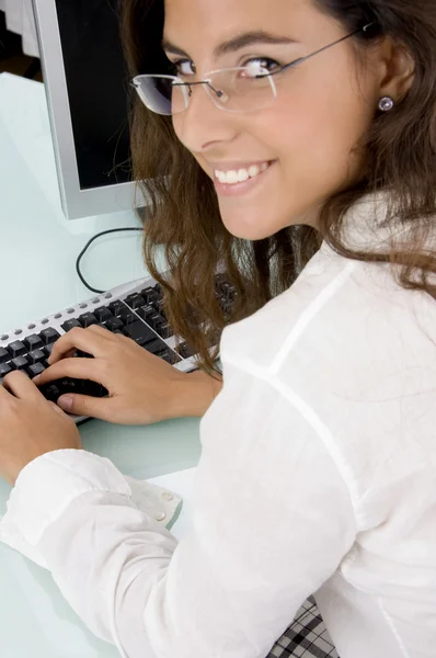 Half length view of young female workig — Stock Photo, Image