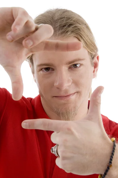 Maschio mostrando inquadratura gesto della mano — Foto Stock