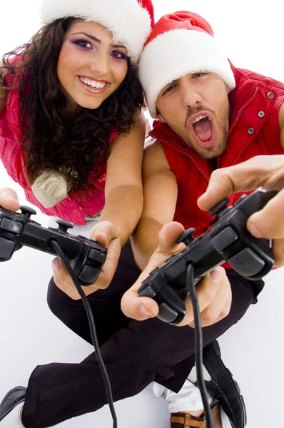 Jovem casal amoroso jogar jogos de vídeo — Fotografia de Stock