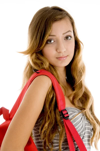 Menina adolescente com saco escolar — Fotografia de Stock