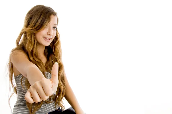 Beautiful smiling girl with thumbs up — Stok fotoğraf
