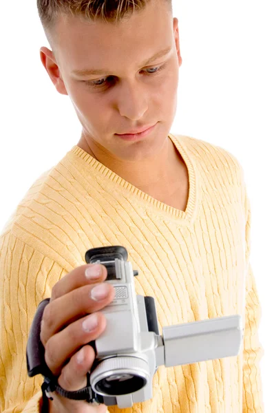 Masculino operando câmera de vídeo — Fotografia de Stock
